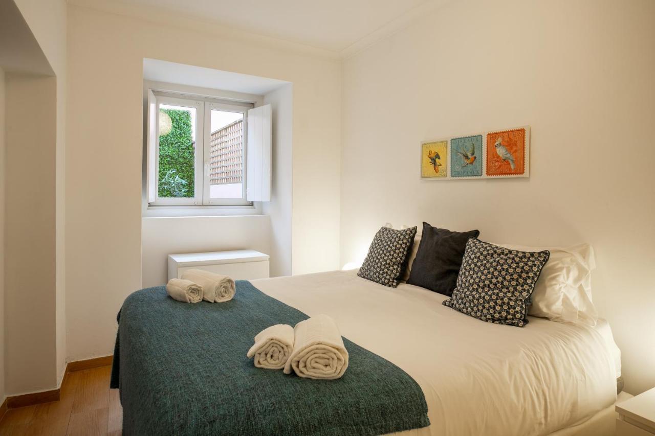 Cozy Tailor Made With A Refreshing Terrace Apartament *